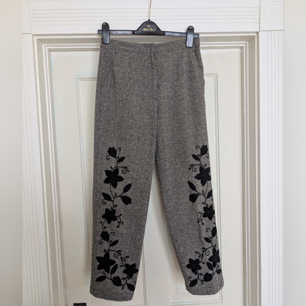 Talbots Gray Slacks with Velvet Applique